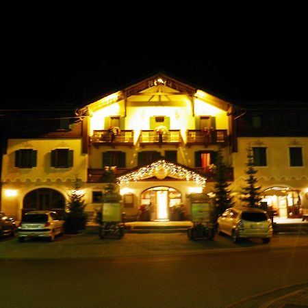 Hotel Pontiglia Ливиньо Экстерьер фото