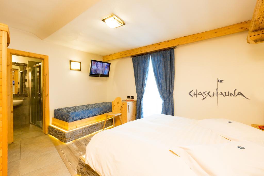 Hotel Pontiglia Ливиньо Экстерьер фото
